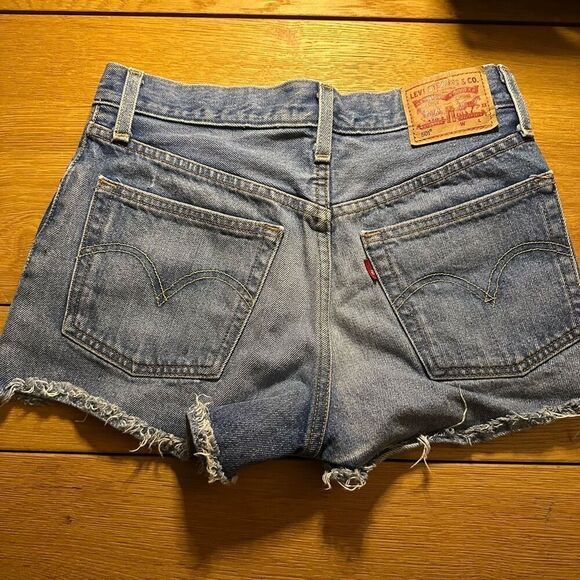 Levi’s 501 shorts buttonfly 24 - Picture 10 of 10